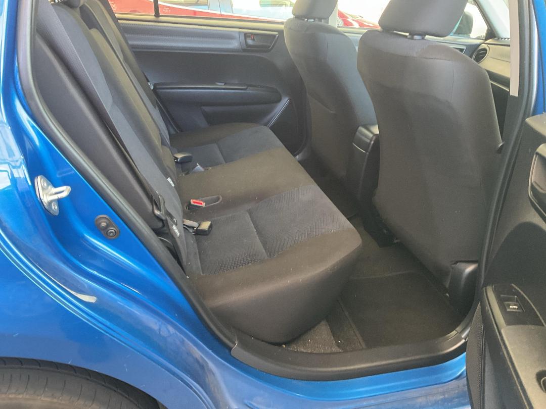 Photo '20' of Toyota Corolla GX