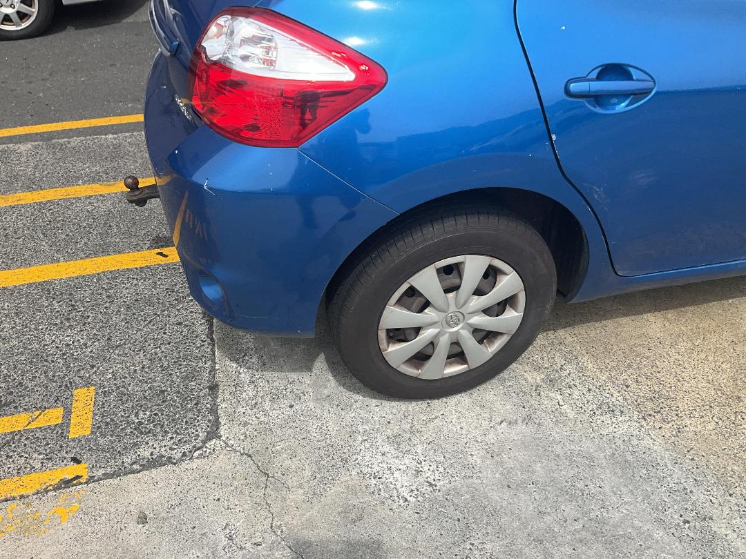 Photo '14' of Toyota Corolla GX