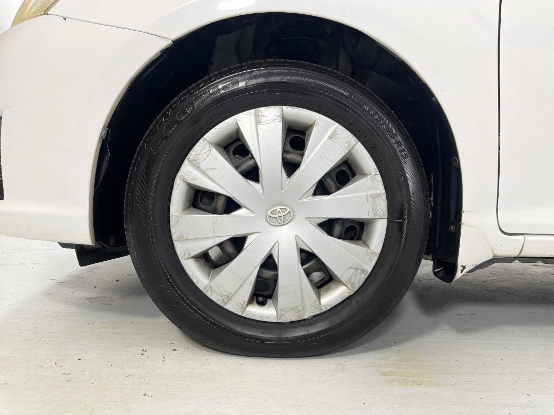 Photo '10' of Toyota Corolla