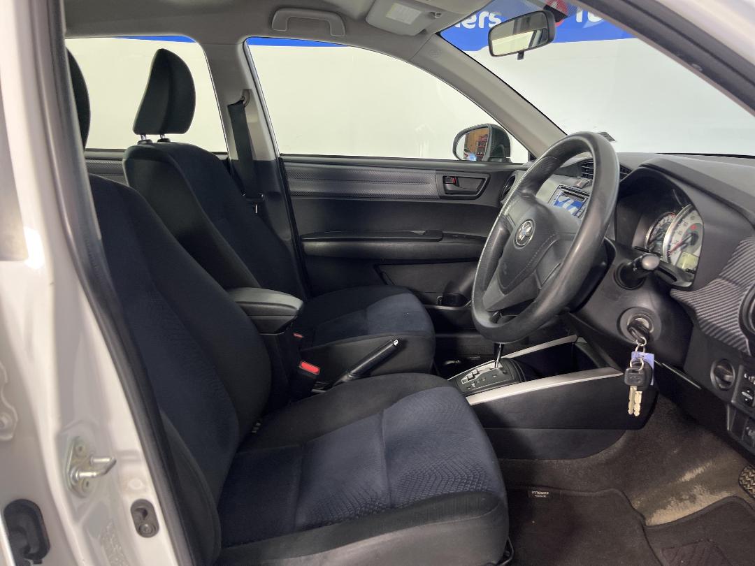 Photo '16' of Toyota Corolla