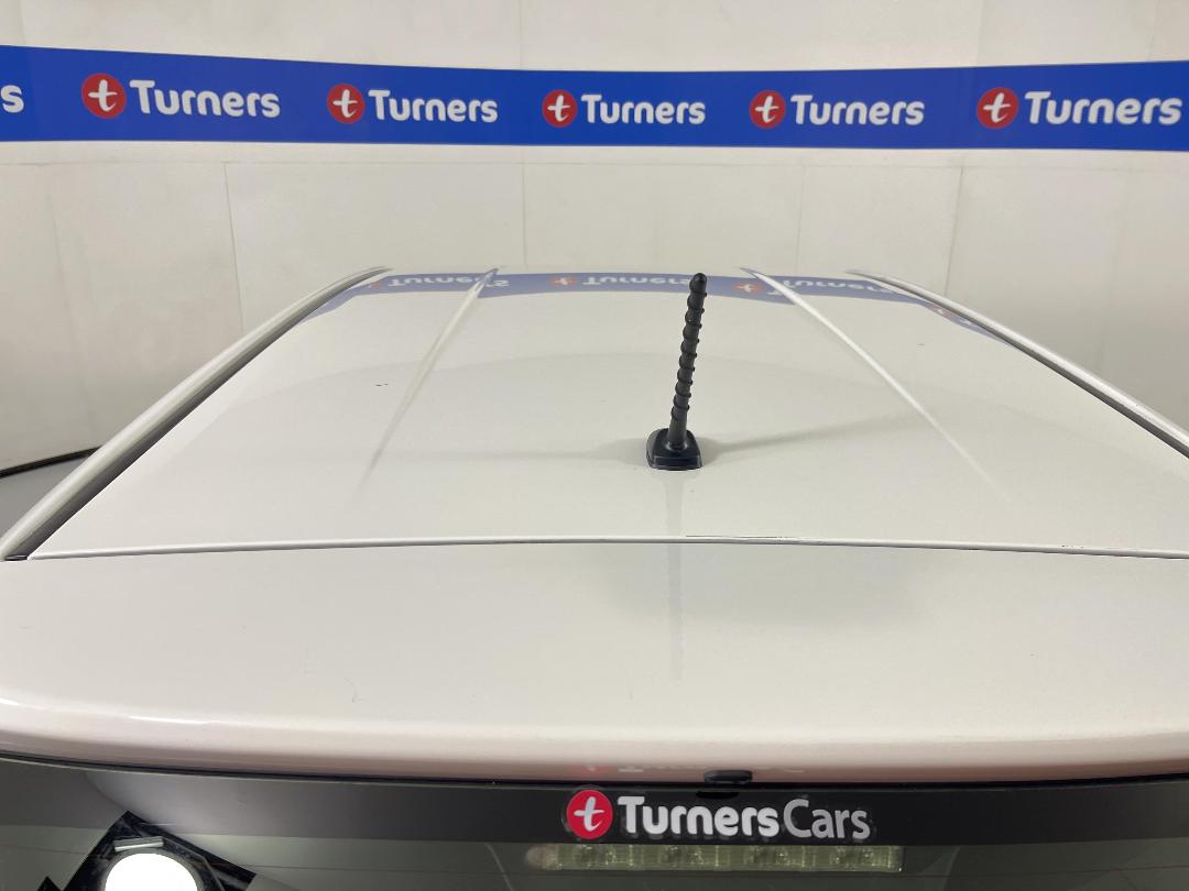 Photo '26' of Toyota Corolla