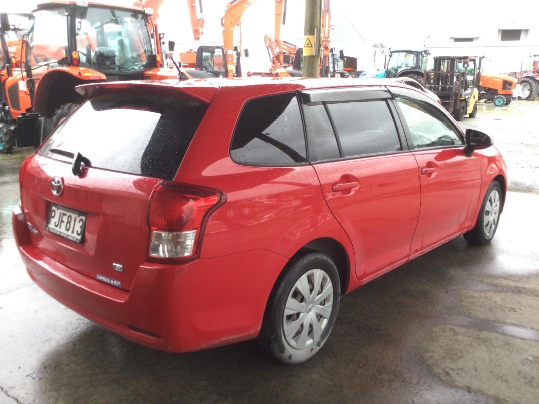 Photo '7' of Toyota Corolla Fielder G Photo '7' of Toyota Corolla Fielder G