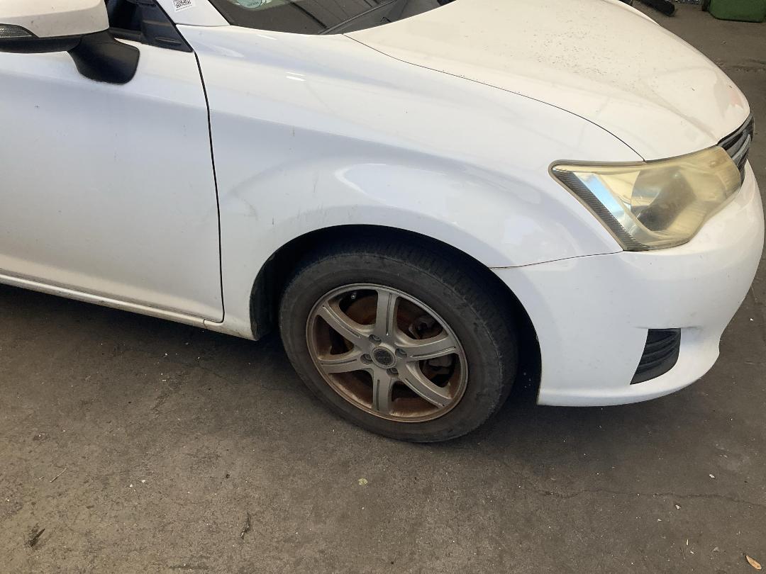 Photo '2' of Toyota Corolla Fielder Photo '2' of Toyota Corolla Fielder