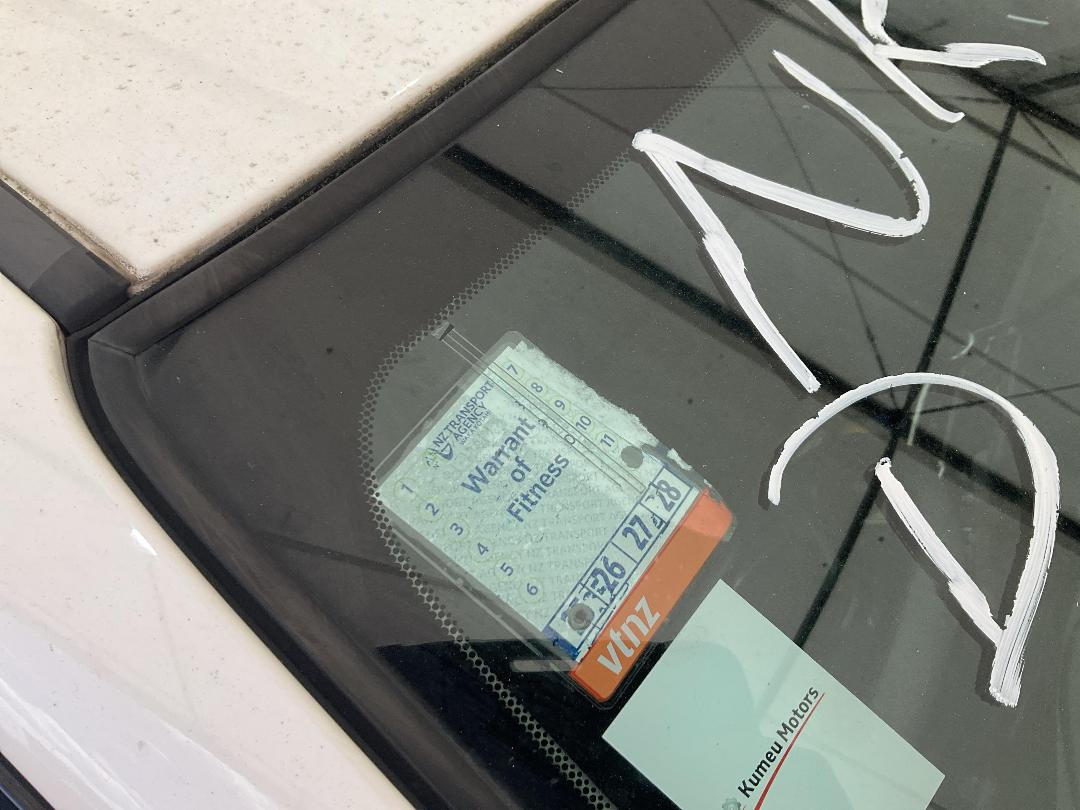 Photo '23' of Toyota Corolla Fielder Photo '23' of Toyota Corolla Fielder