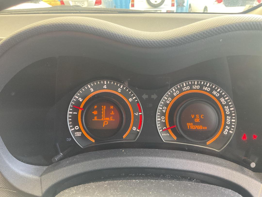 Photo '8' of Toyota Corolla GX Photo '8' of Toyota Corolla GX