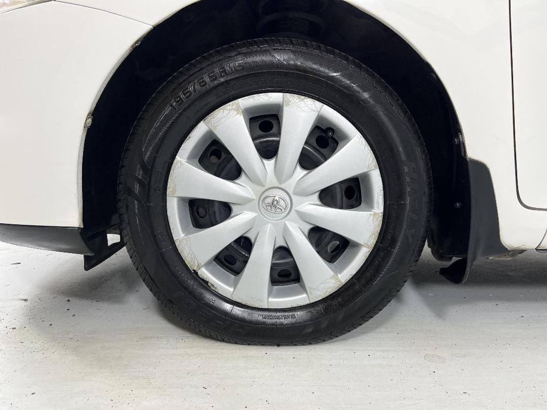 Photo '10' of Toyota Corolla