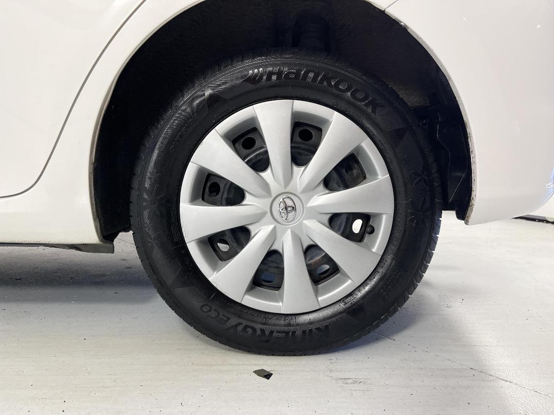 Photo '11' of Toyota Corolla