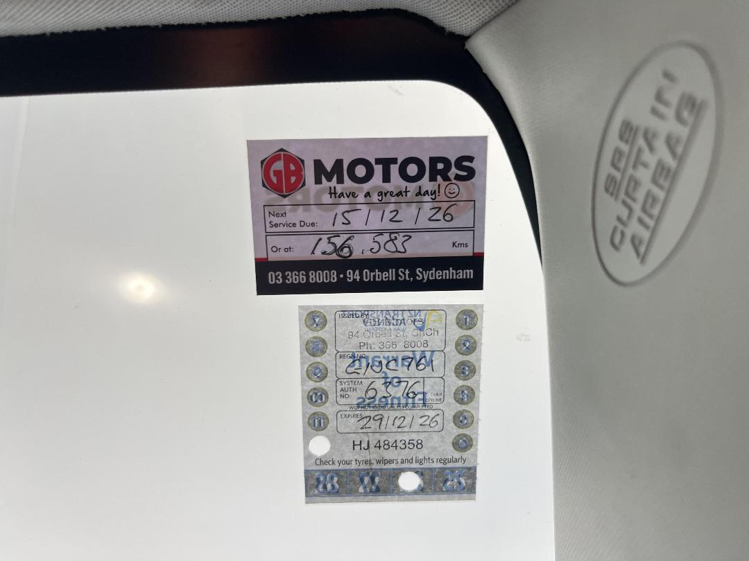 Photo '23' of Toyota Corolla