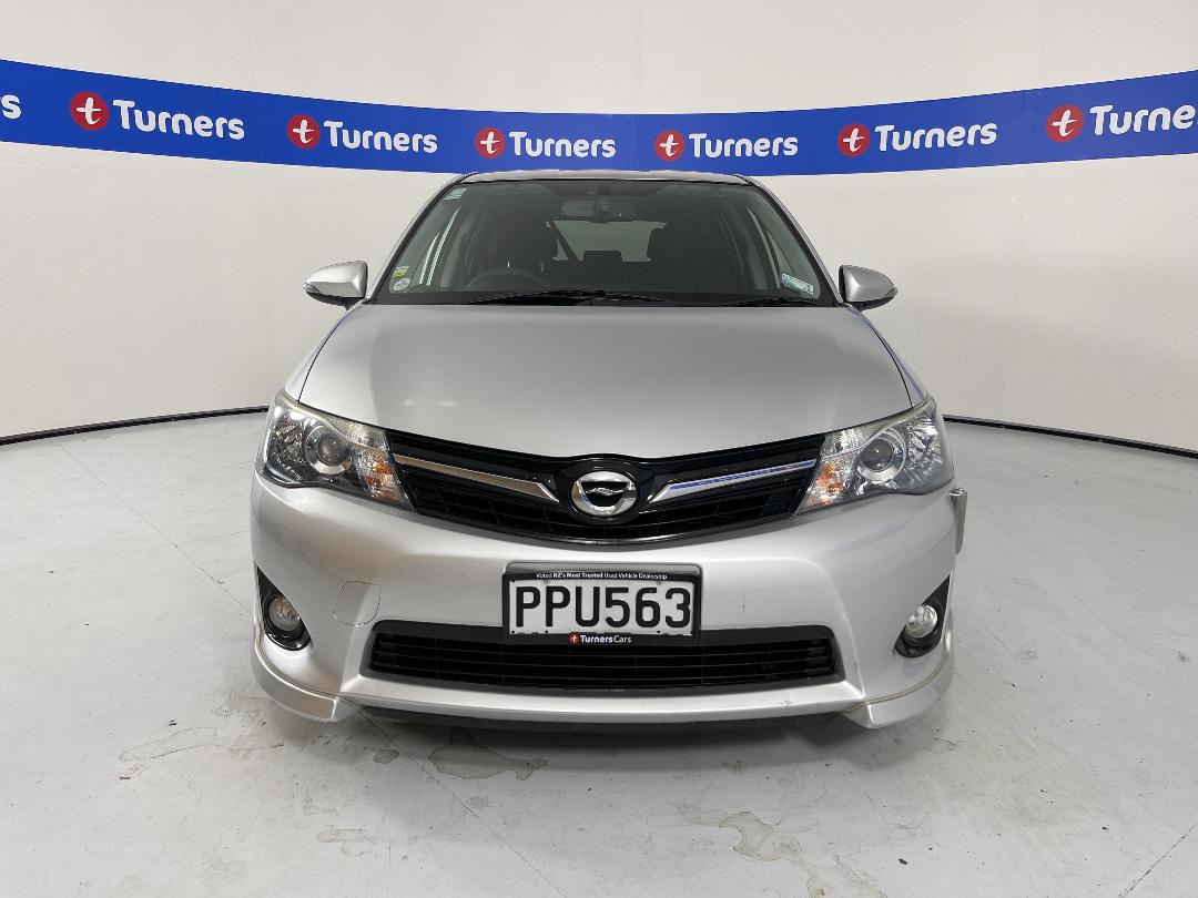 Photo '2' of Toyota Corolla