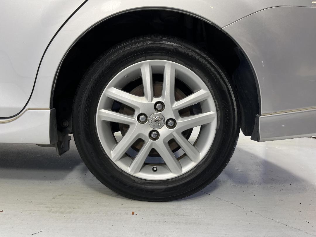 Photo '11' of Toyota Corolla