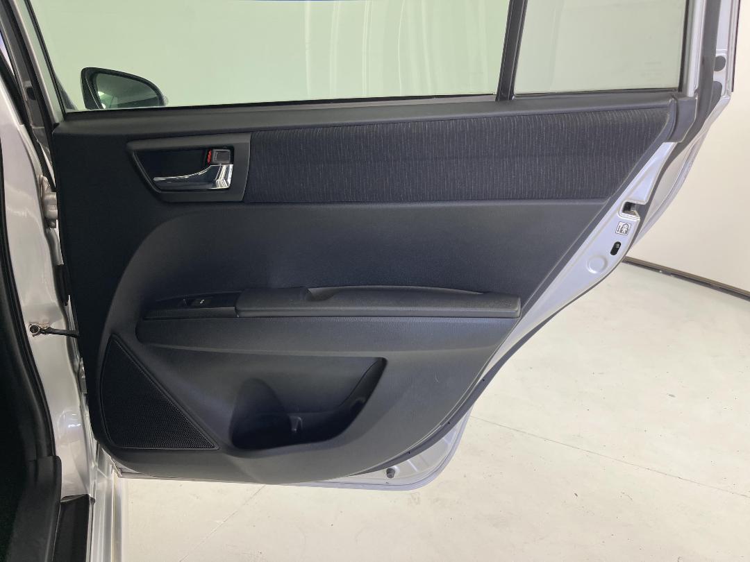 Photo '19' of Toyota Corolla