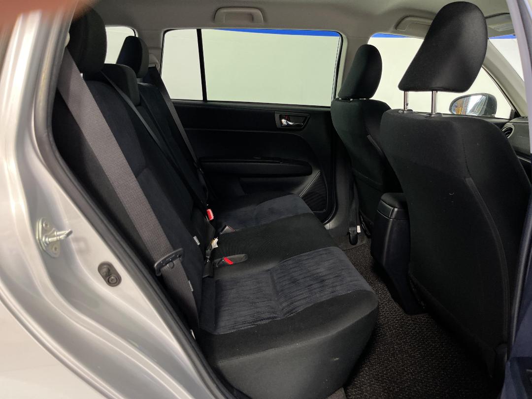 Photo '20' of Toyota Corolla