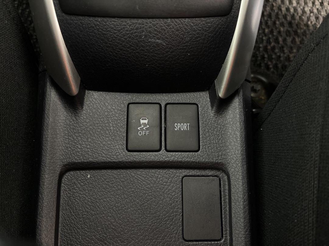 Photo '25' of Toyota Corolla