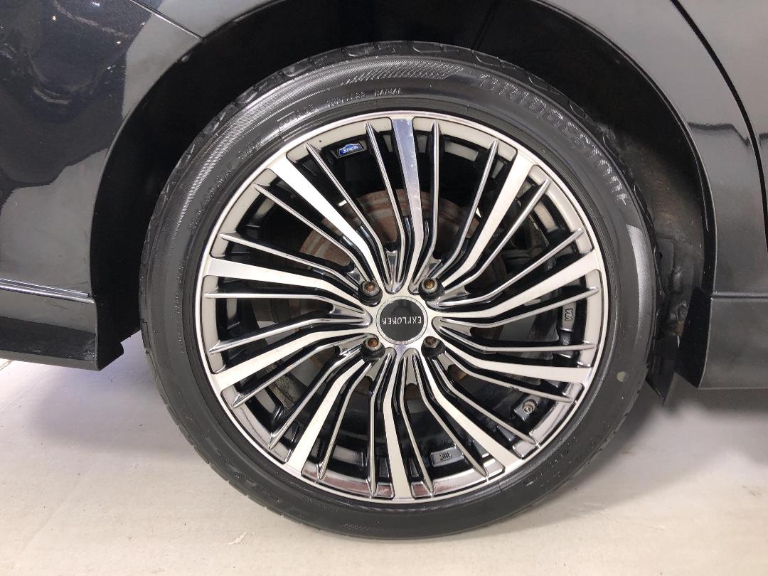 Photo '12' of Toyota Corolla