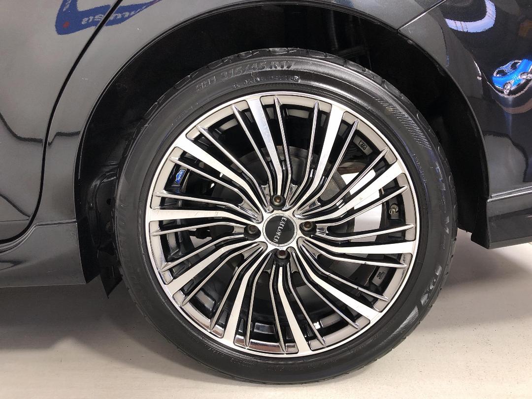 Photo '11' of Toyota Corolla