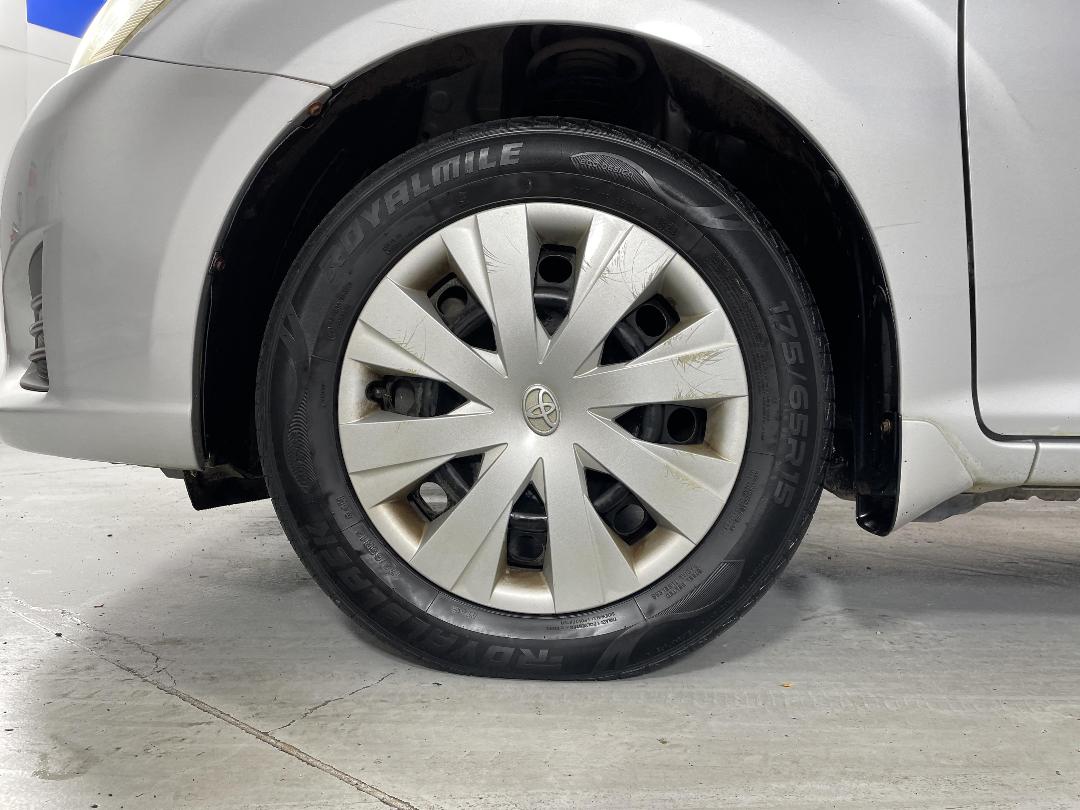 Photo '10' of Toyota Corolla