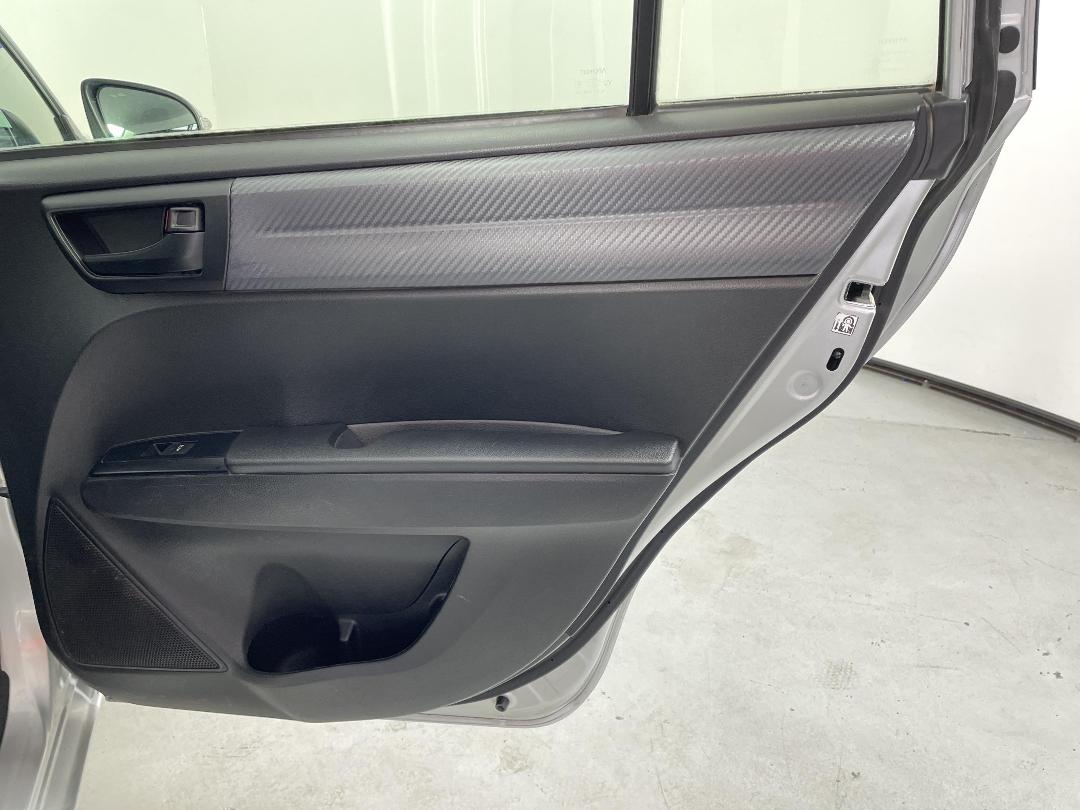 Photo '19' of Toyota Corolla