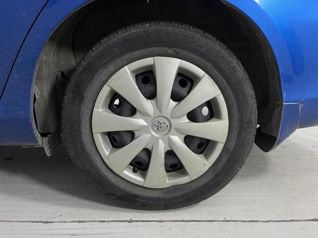 Photo '9' of Toyota Corolla GX Photo '9' of Toyota Corolla GX