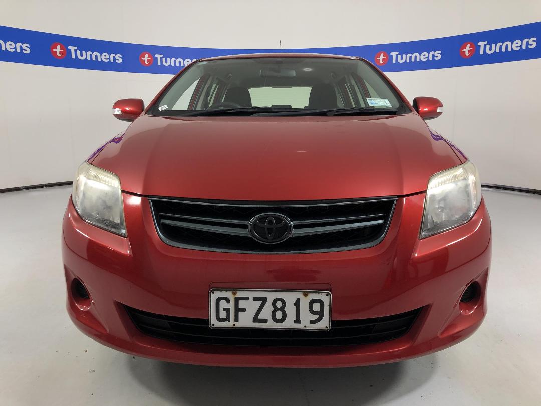 Photo '2' of Toyota Corolla Photo '2' of Toyota Corolla