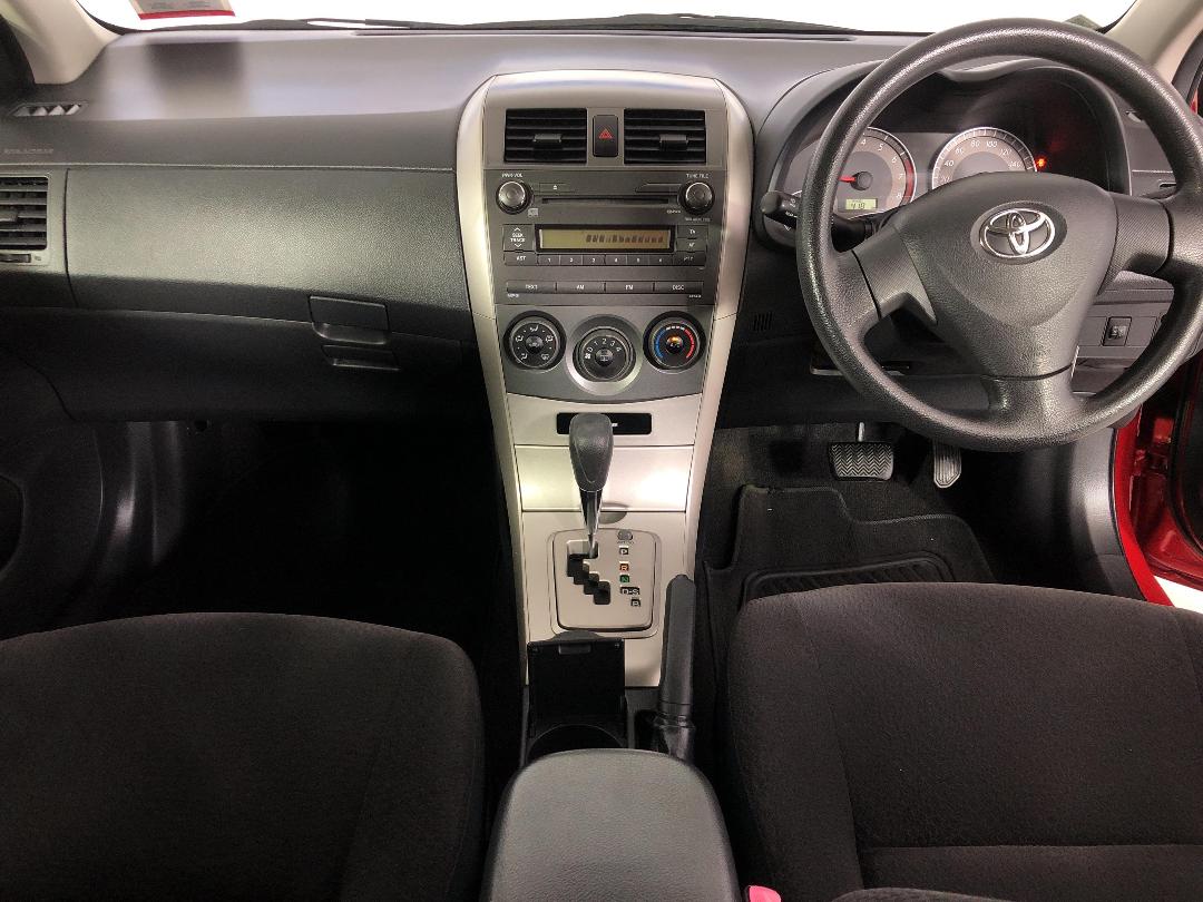 Photo '17' of Toyota Corolla Photo '17' of Toyota Corolla