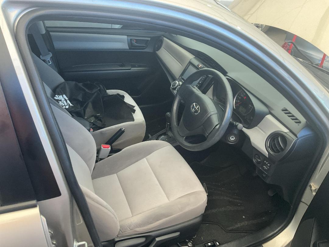 Photo '18' of Toyota Corolla Axio