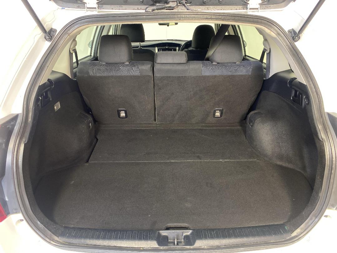 Photo '14' of Toyota Corolla Photo '14' of Toyota Corolla