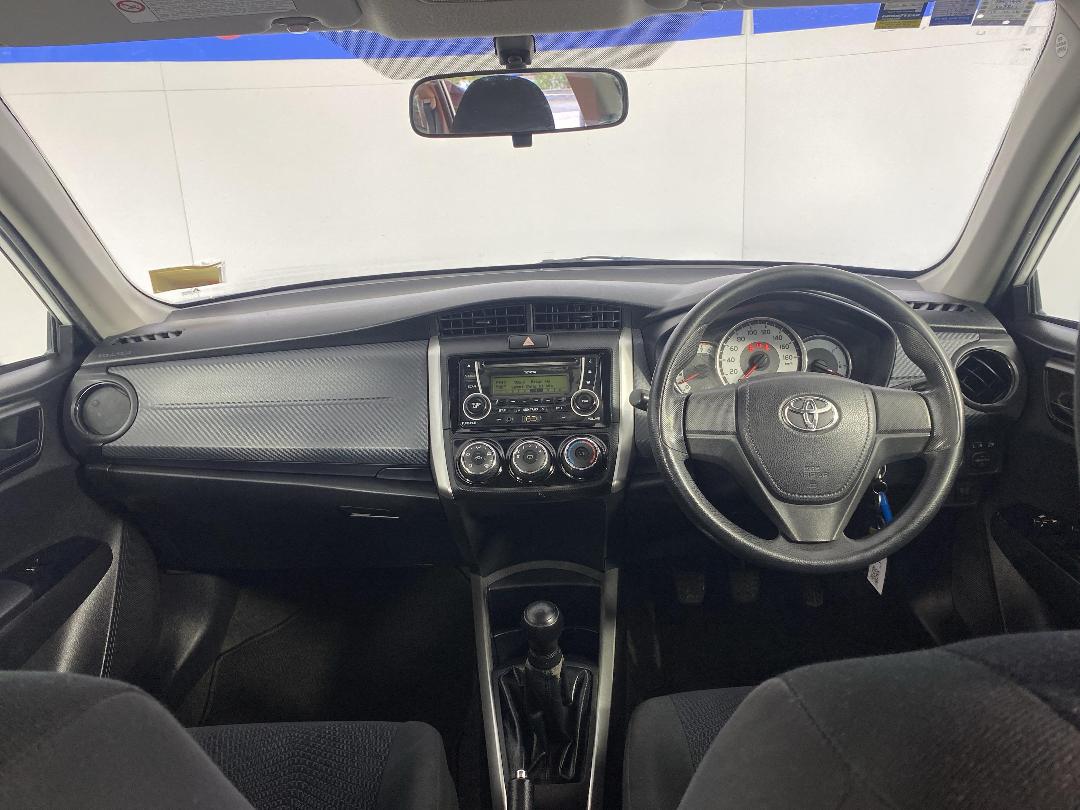 Photo '17' of Toyota Corolla Photo '17' of Toyota Corolla