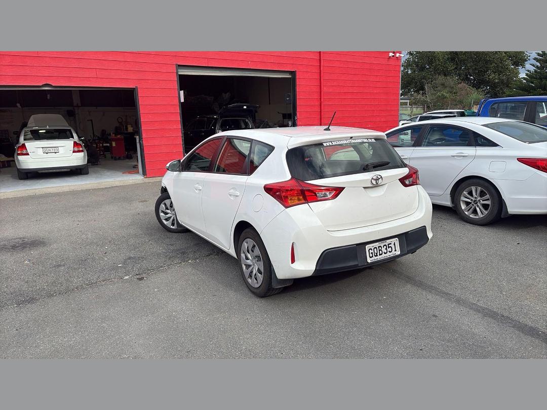 Photo '3' of Toyota Corolla GX