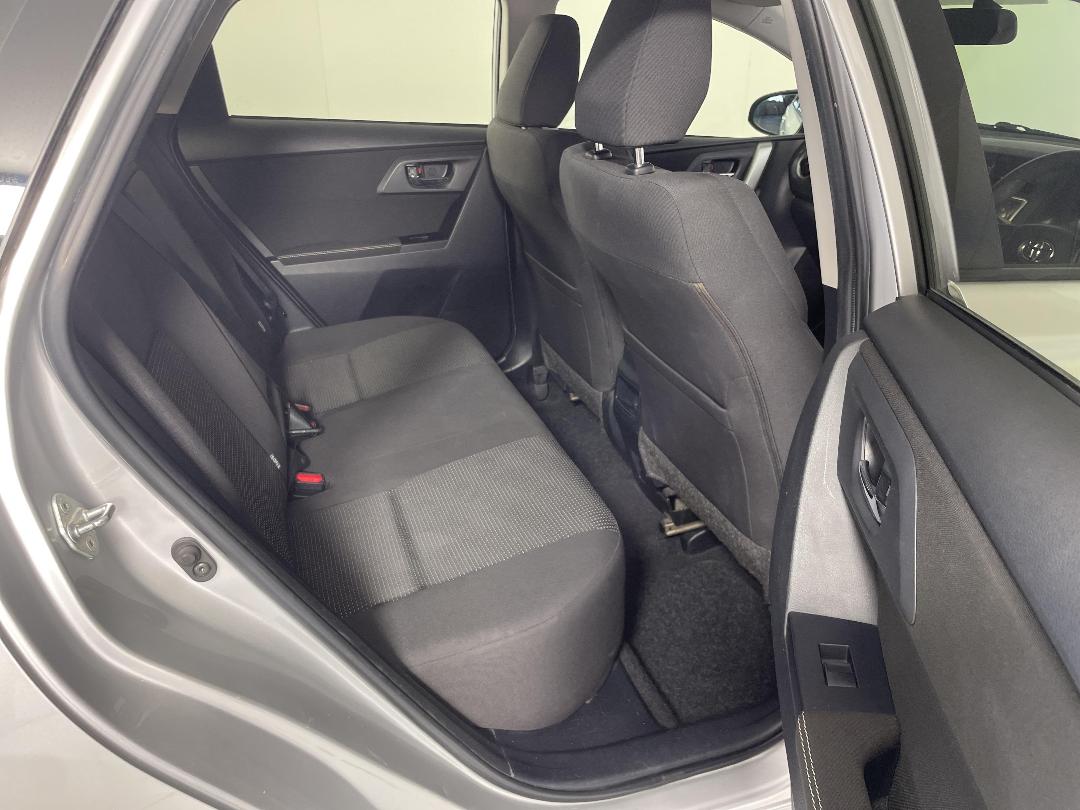 Photo '20' of Toyota Corolla Photo '20' of Toyota Corolla