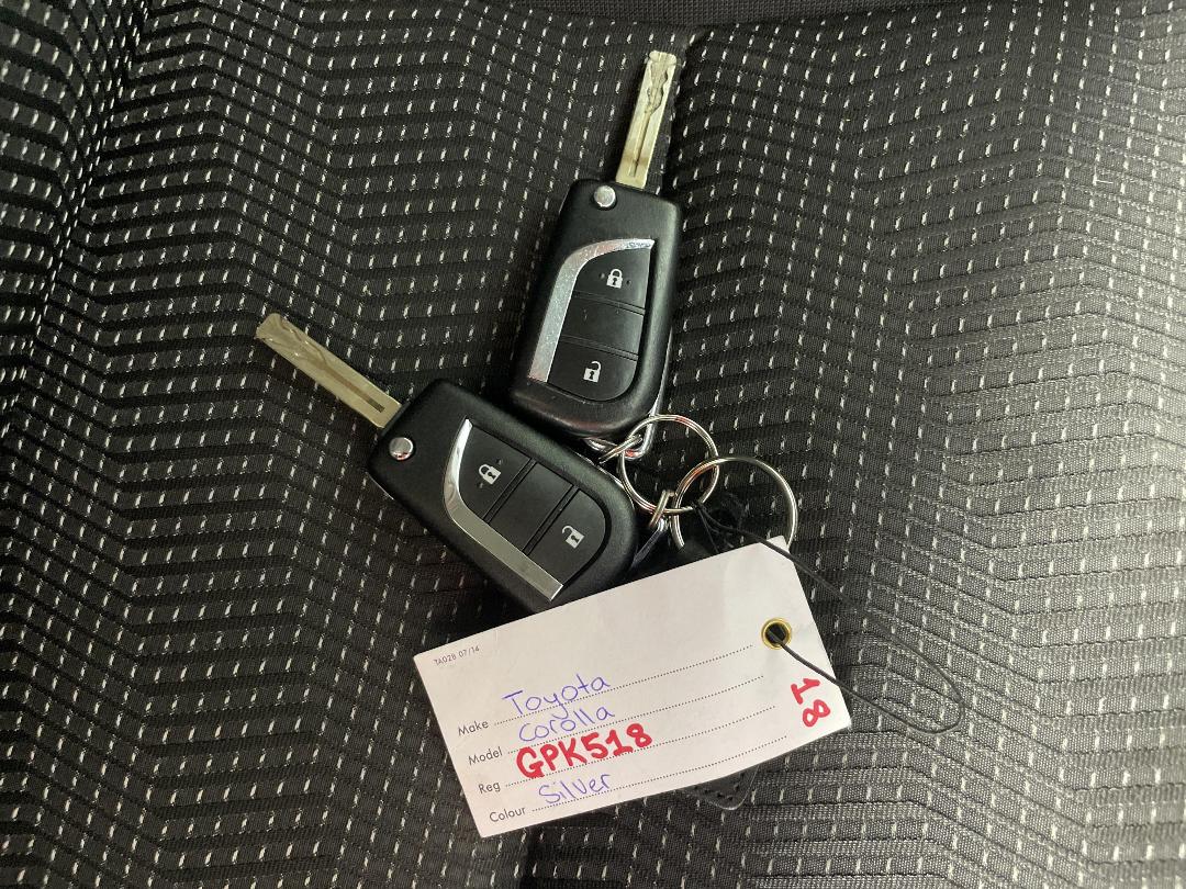 Photo '22' of Toyota Corolla Photo '22' of Toyota Corolla