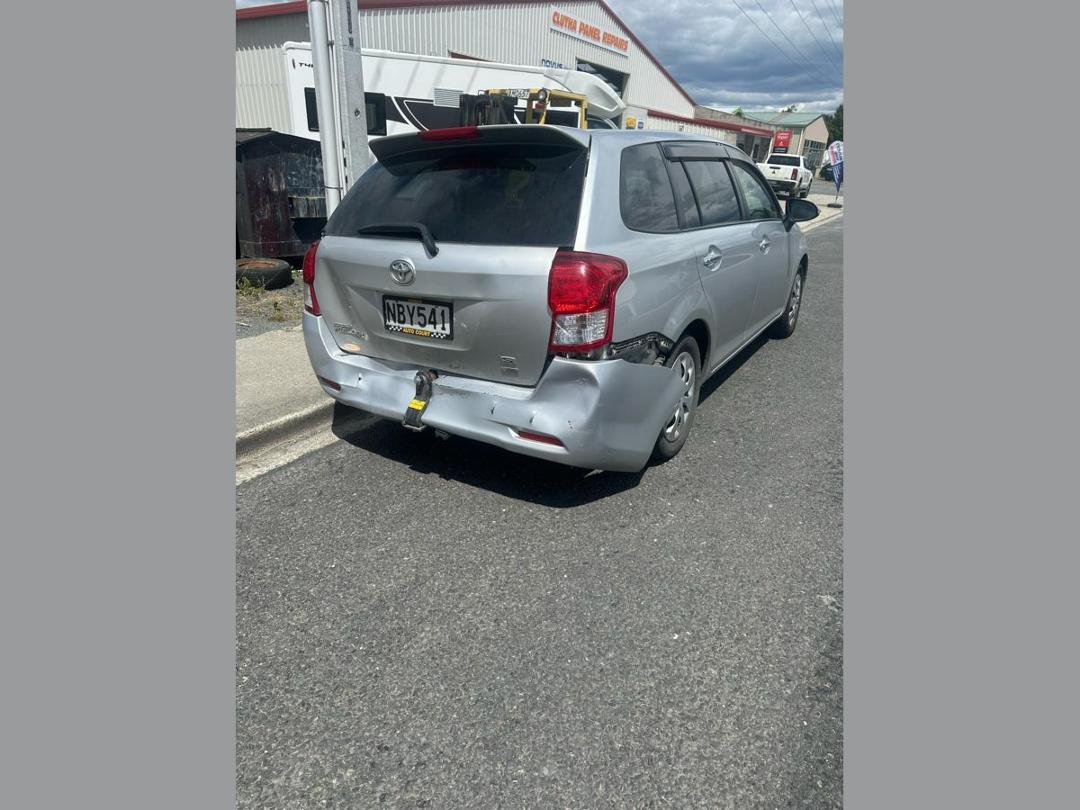 Photo '3' of Toyota Corolla Fielder