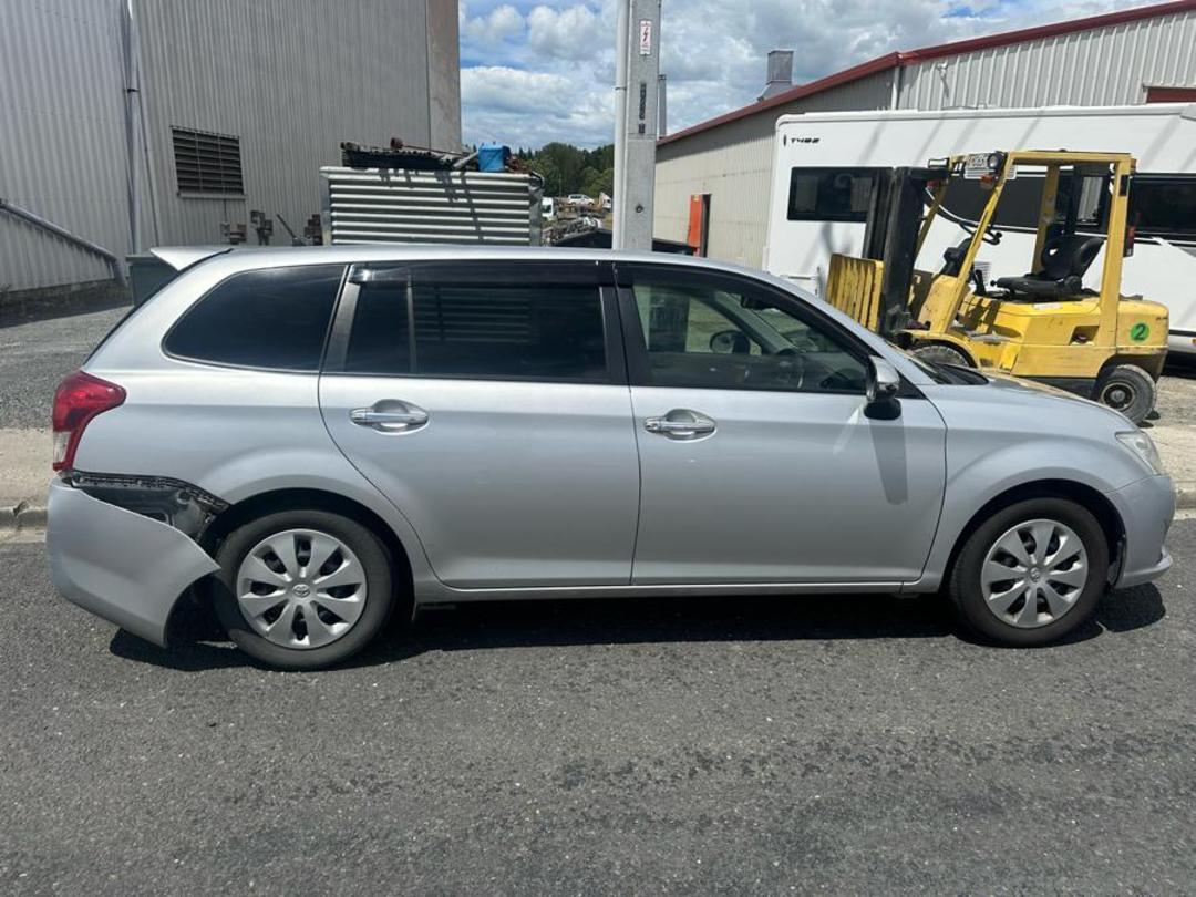 Photo '9' of Toyota Corolla Fielder