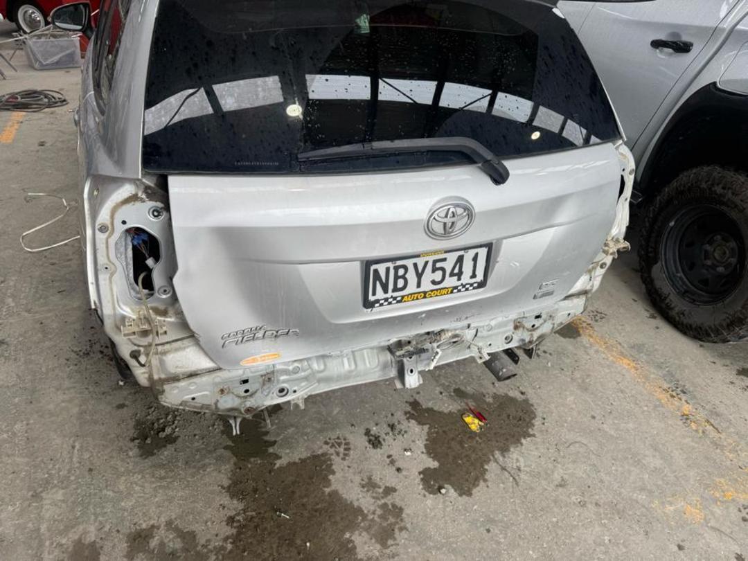 Photo '16' of Toyota Corolla Fielder