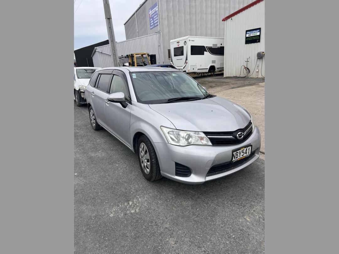 Photo '28' of Toyota Corolla Fielder