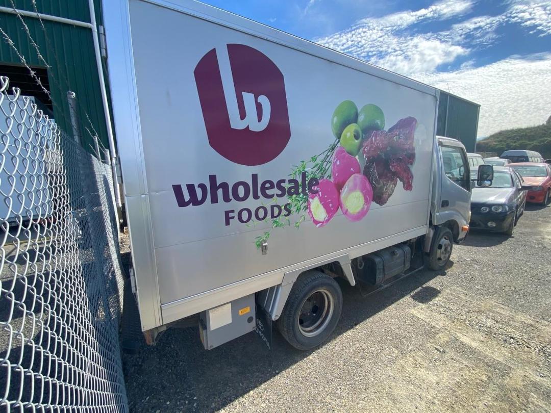 Photo '5' of Toyota Dyna Box Body Chiller