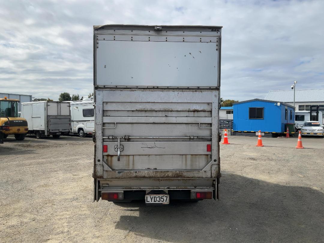 Photo '5' of Toyota Dyna Box Body