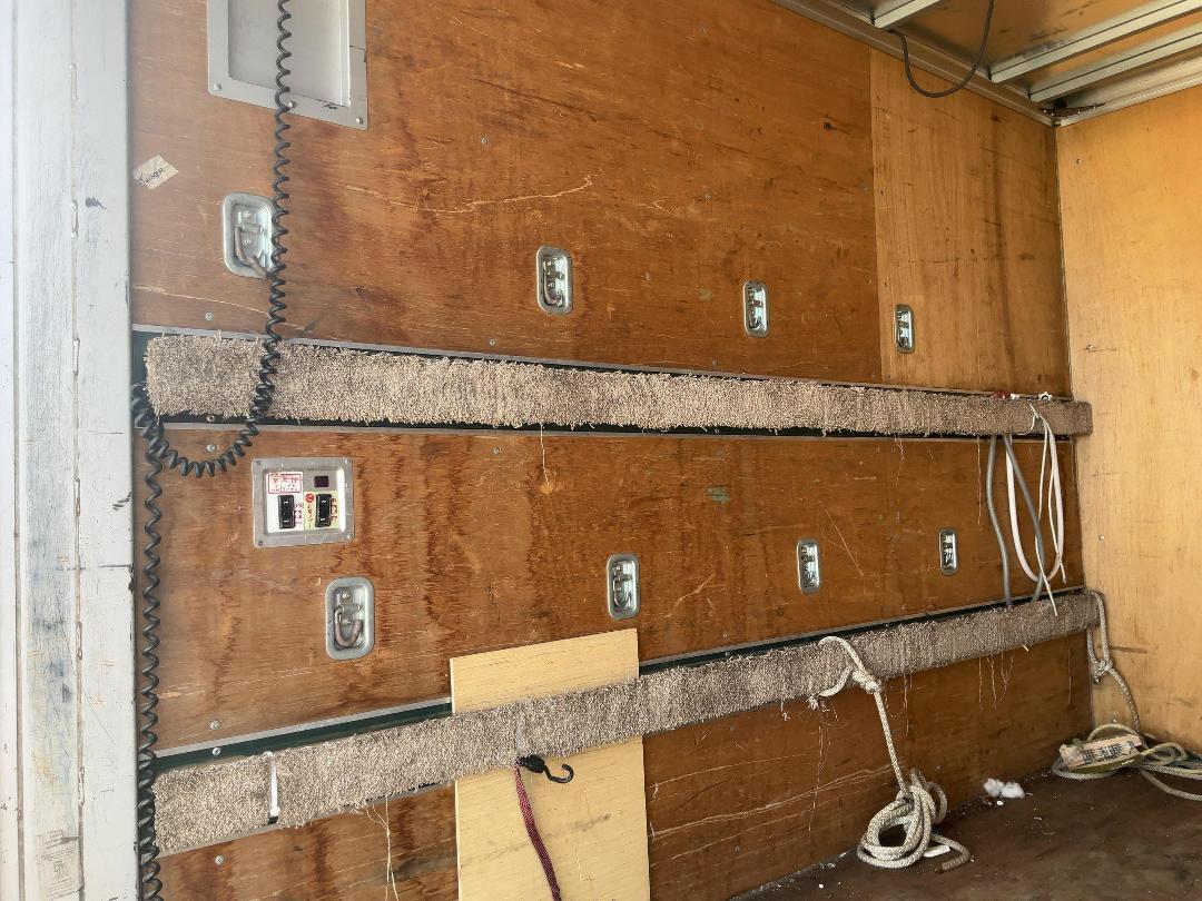 Photo '24' of Toyota Dyna Box Body