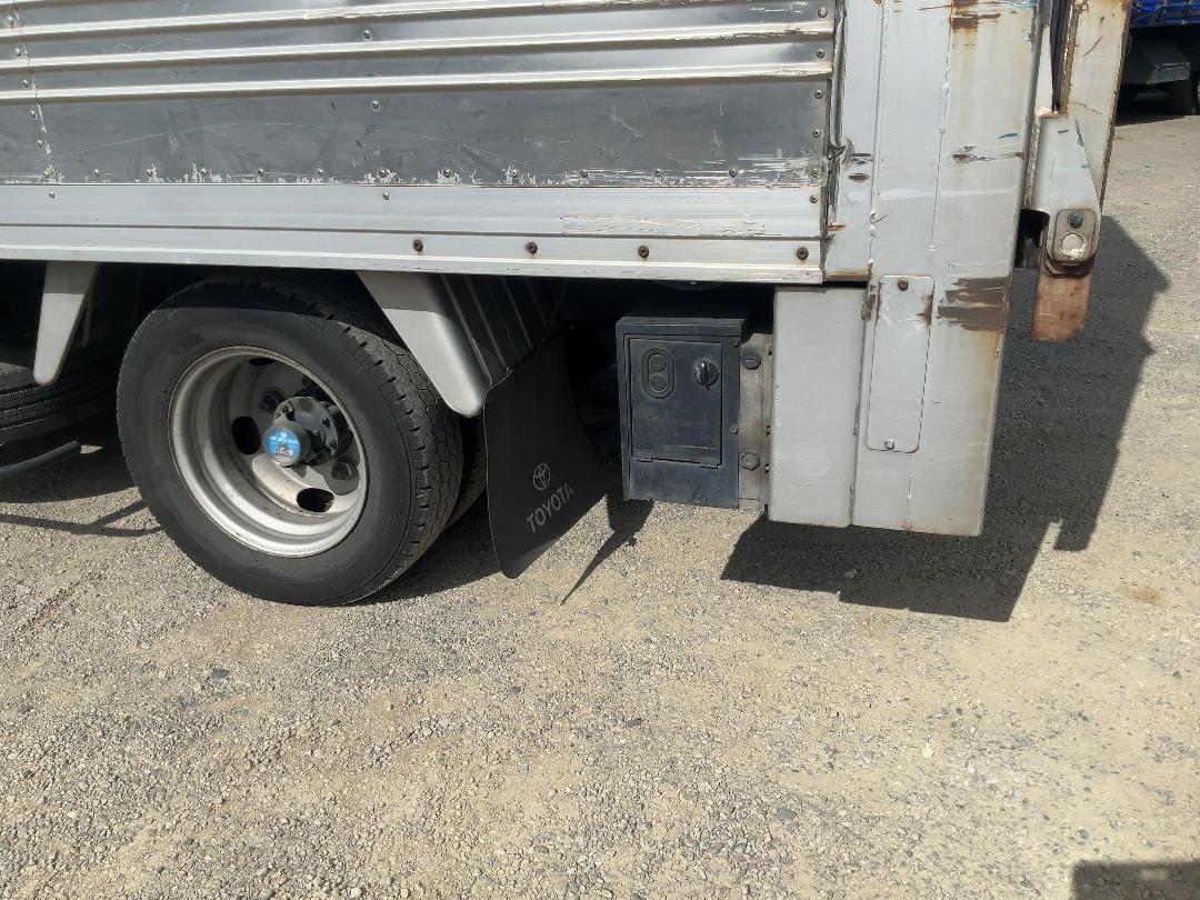 Photo '28' of Toyota Dyna Box Body