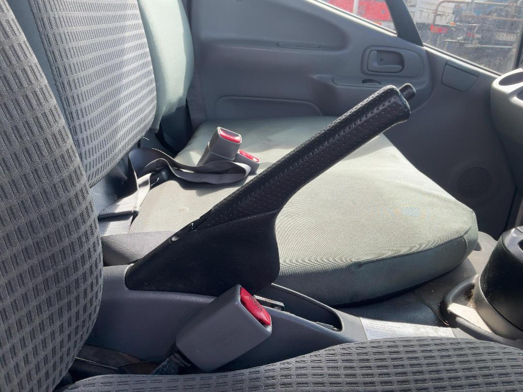 Photo '35' of Toyota Dyna Box Body