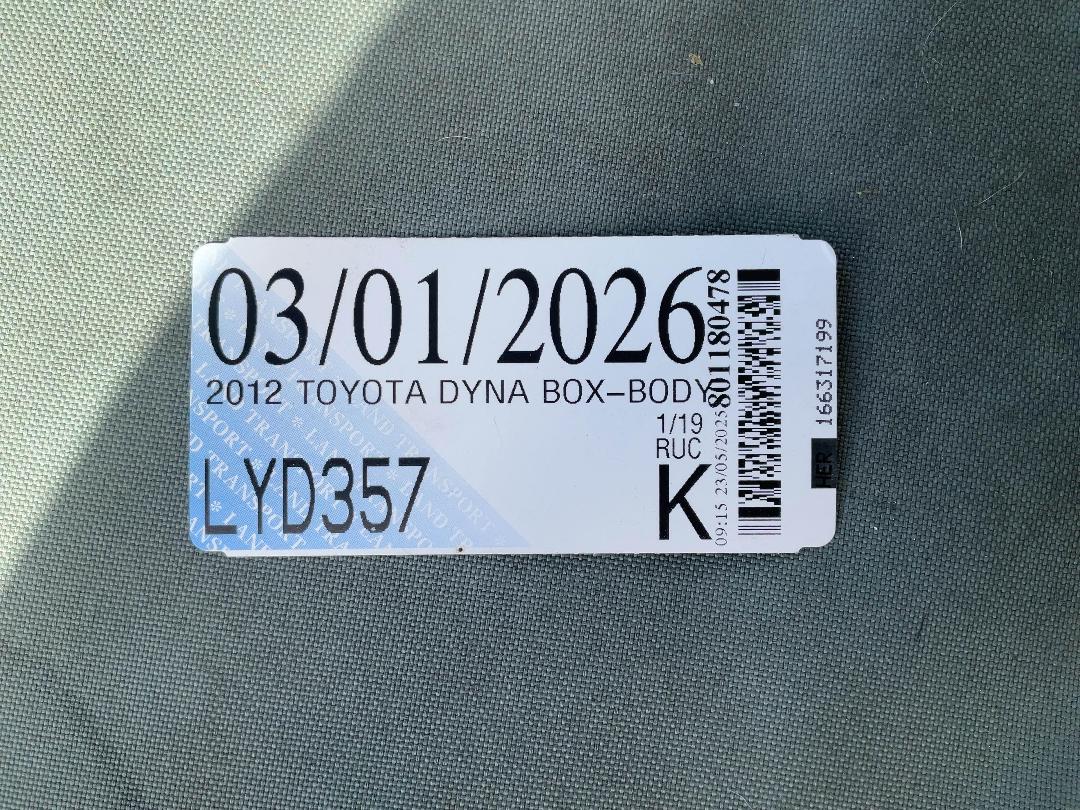 Photo '46' of Toyota Dyna Box Body