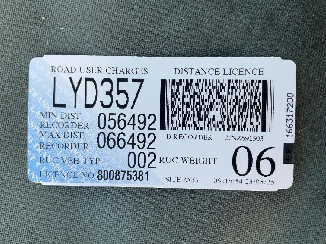 Photo '47' of Toyota Dyna Box Body