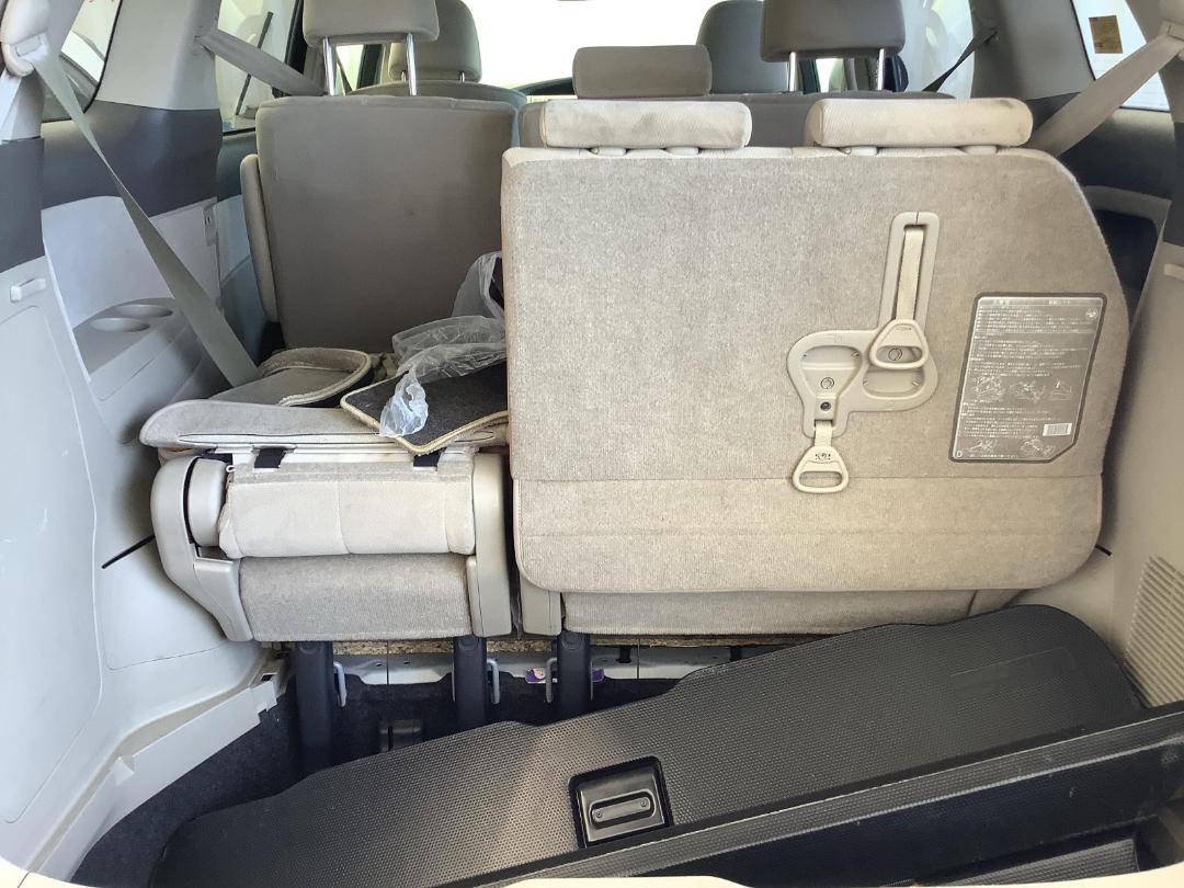 Photo '7' of Toyota Estima X HV E-4