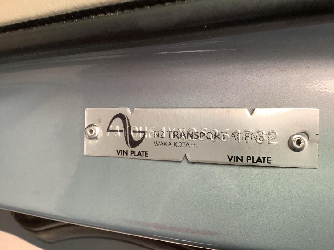 Photo '14' of Toyota Estima X HV E-4