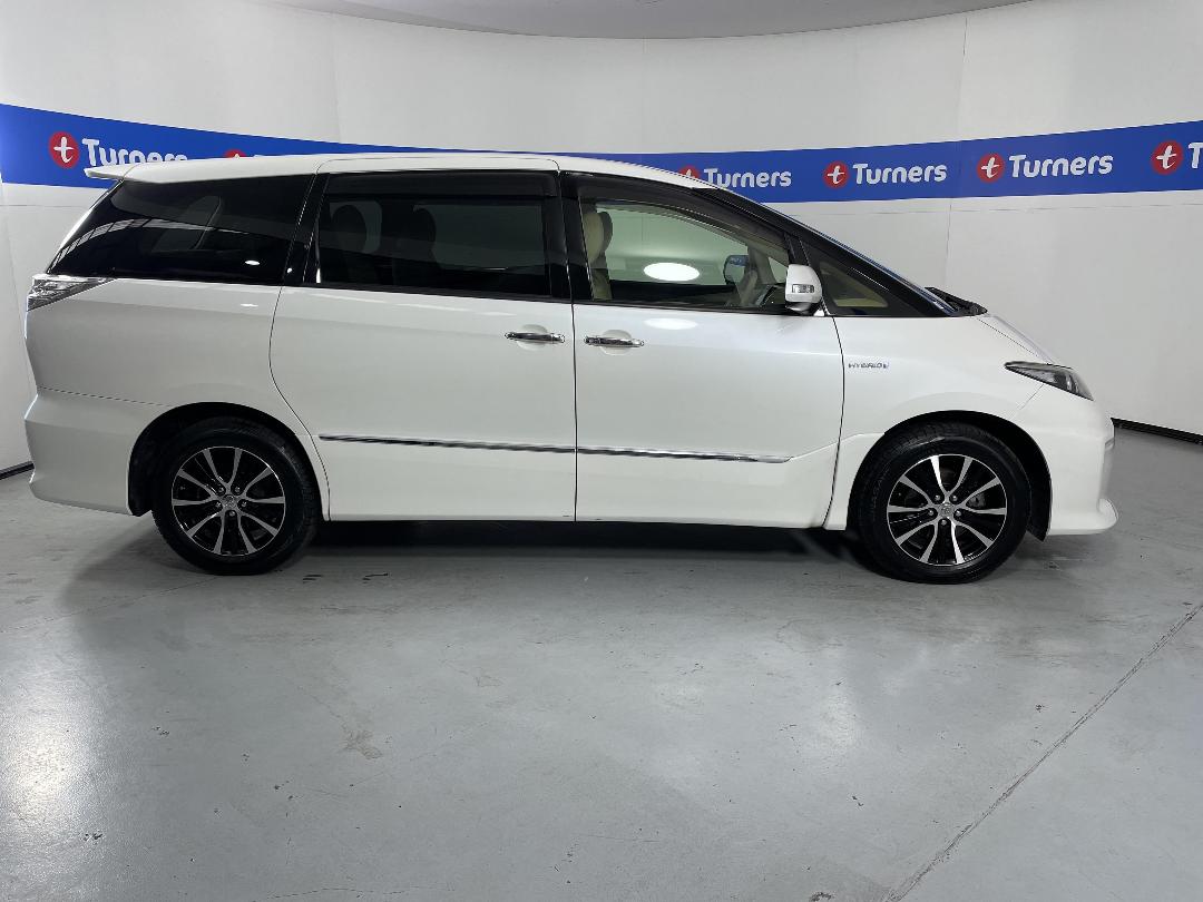 Photo '21' of Toyota Estima Photo '21' of Toyota Estima