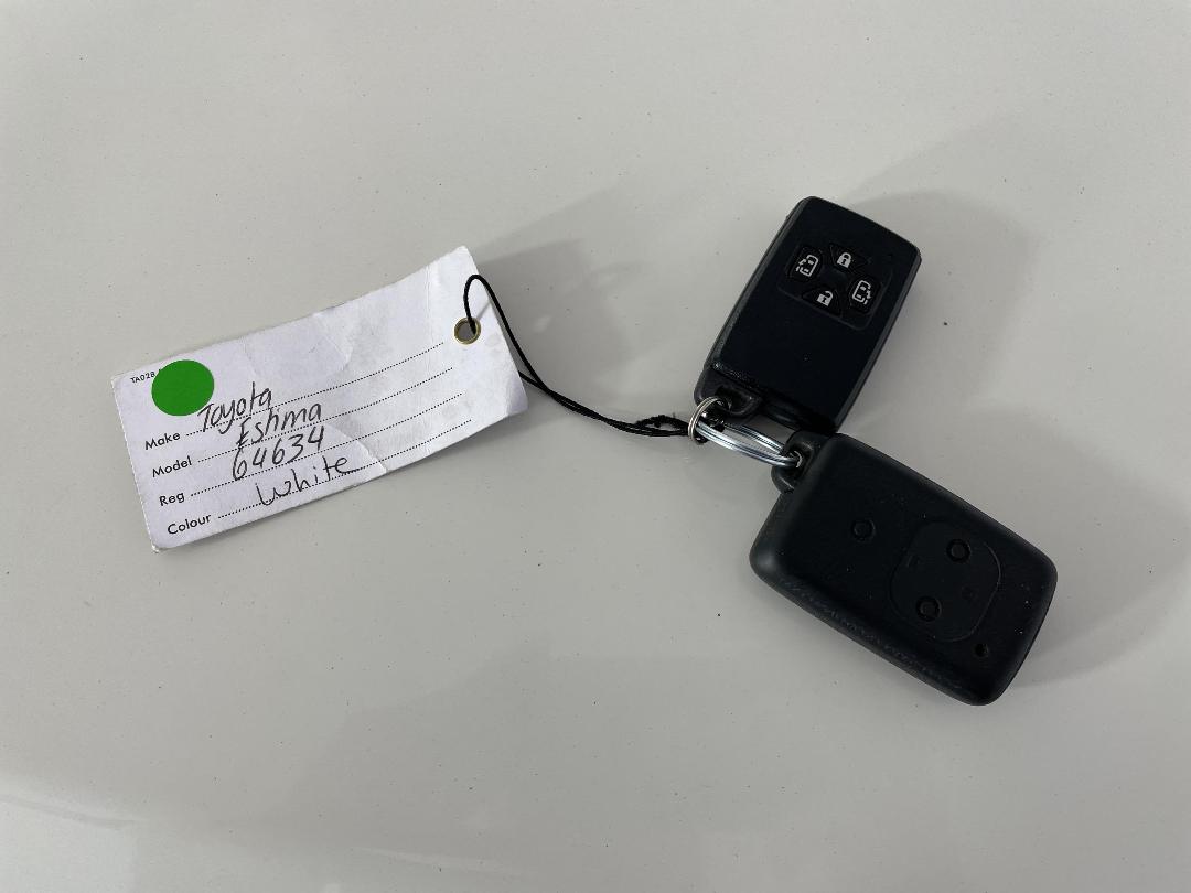 Photo '20' of Toyota Estima Photo '20' of Toyota Estima