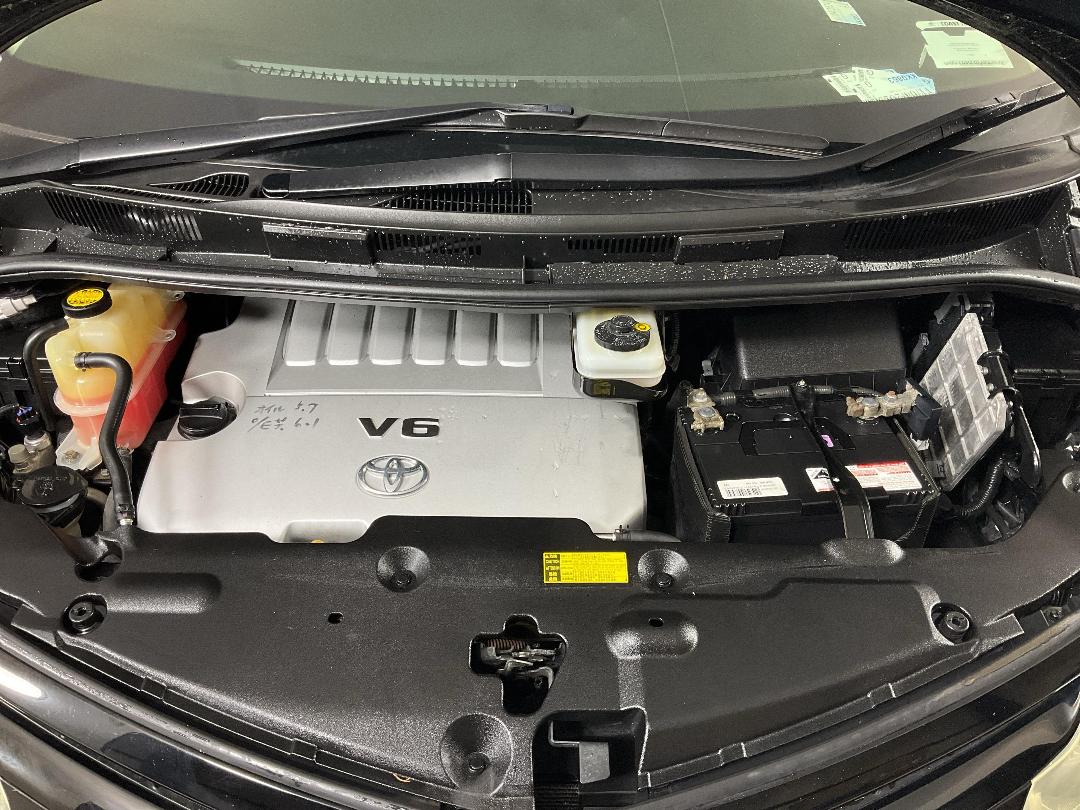 Photo '13' of Toyota Estima Photo '13' of Toyota Estima