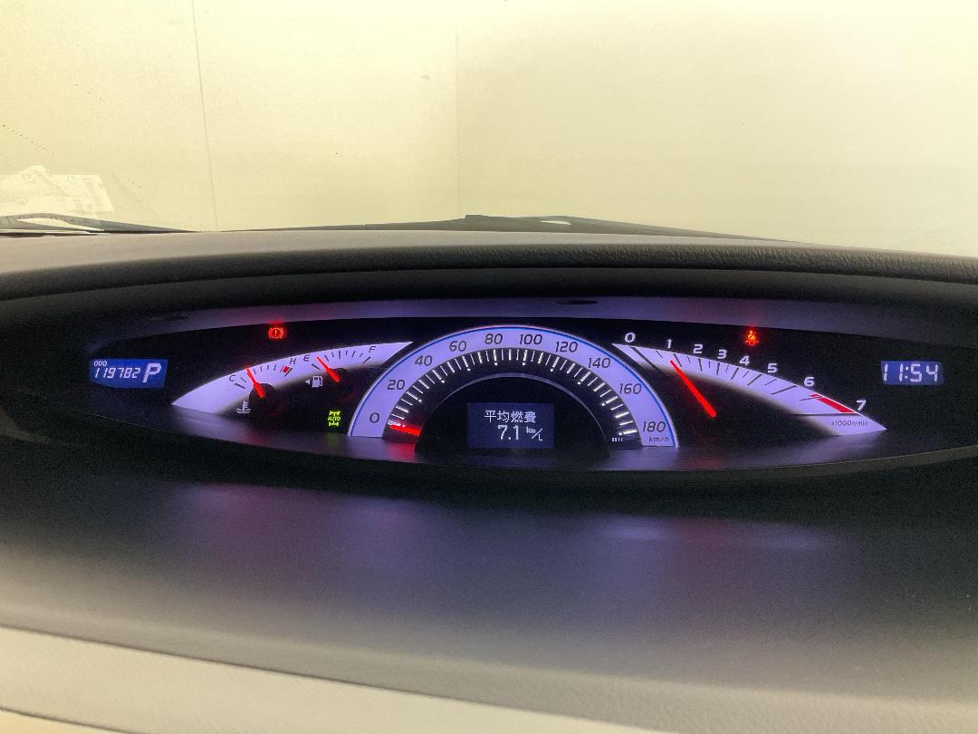 Photo '21' of Toyota Estima Photo '21' of Toyota Estima