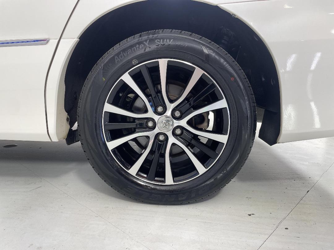 Photo '11' of Toyota Estima Photo '11' of Toyota Estima