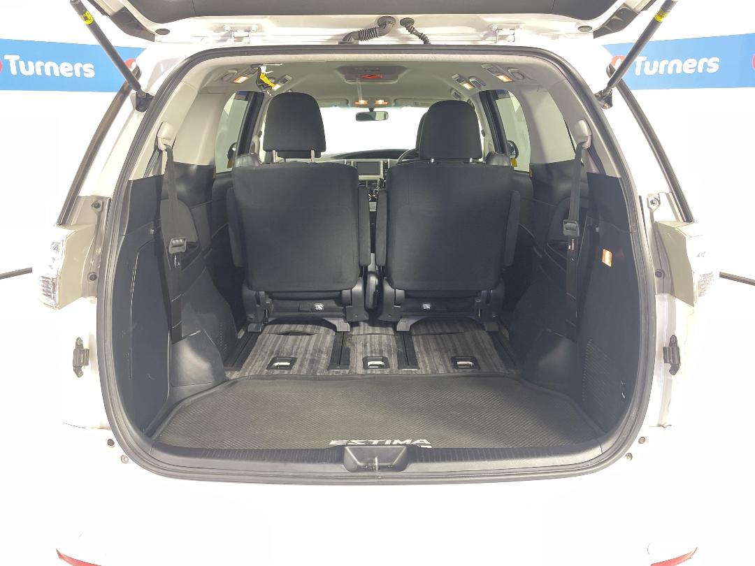 Photo '14' of Toyota Estima Photo '14' of Toyota Estima