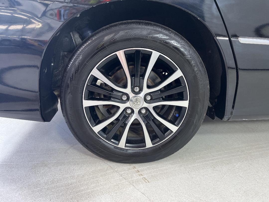 Photo '12' of Toyota Estima Photo '12' of Toyota Estima